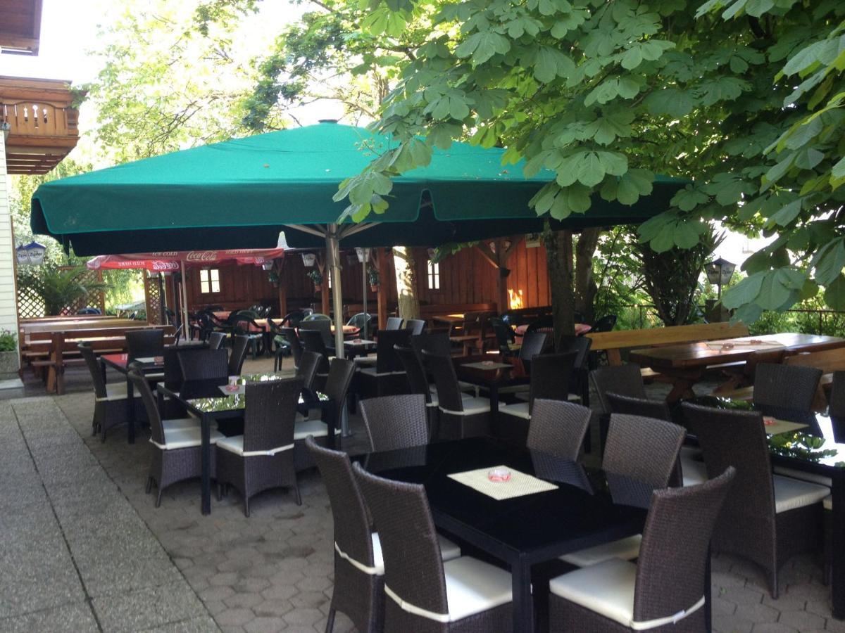 Hotel Gasthof-Strasser Tumeltsham Екстериор снимка